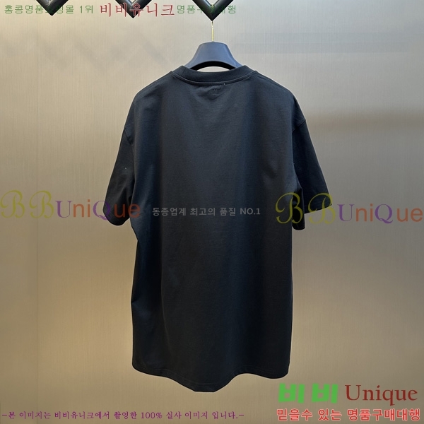 ƹ̸ Ƽ  AM9758264-2