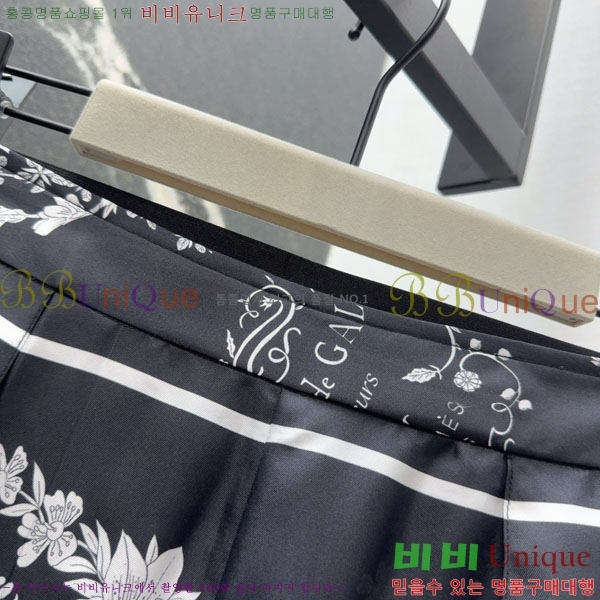  ޽  HE231155-6
