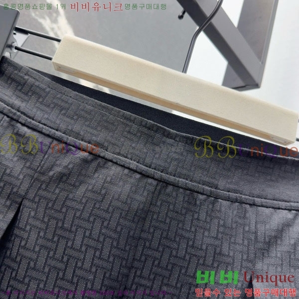  ޽  HE231155-8