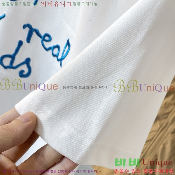    Ƽ D25516392
