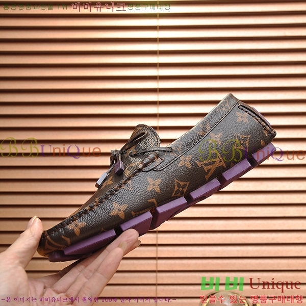  ̺  L7161628-2