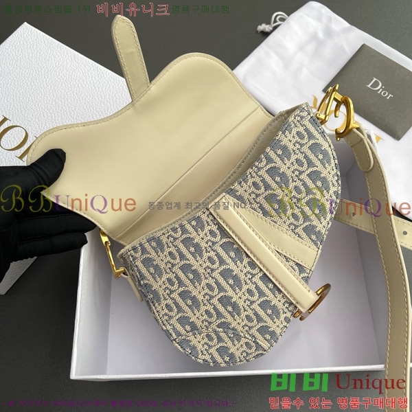 #  Ʈ Ʈ ̴ M0465-202