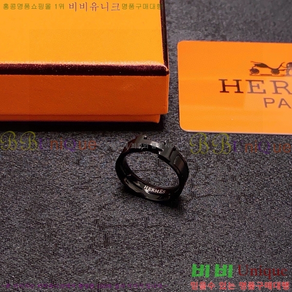 ޽  H8901207-1