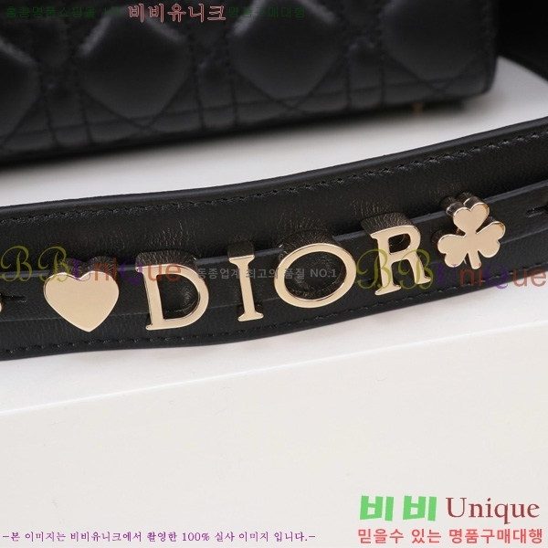 # NEW my abc ̵  24DM05385-812