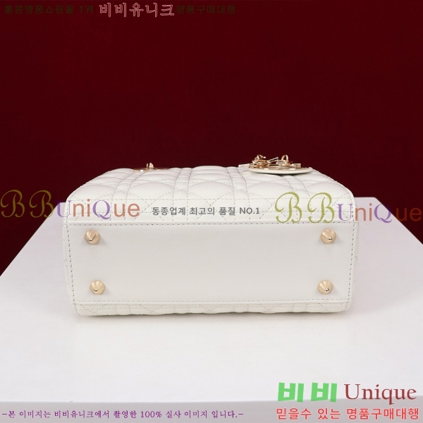# NEW my abc ̵  24DM05385-813