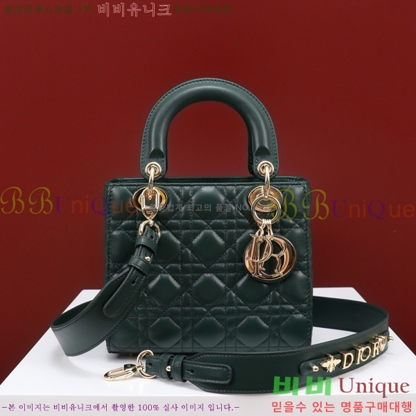 # NEW my abc ̵  24DM05385-819