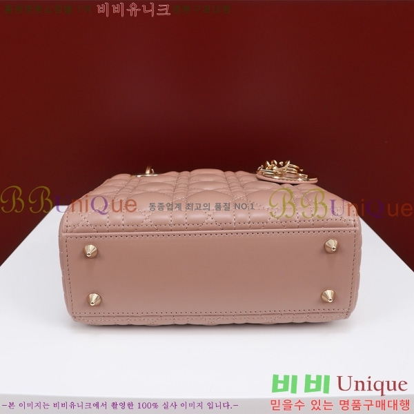 # NEW my abc ̵  24DM05385-823