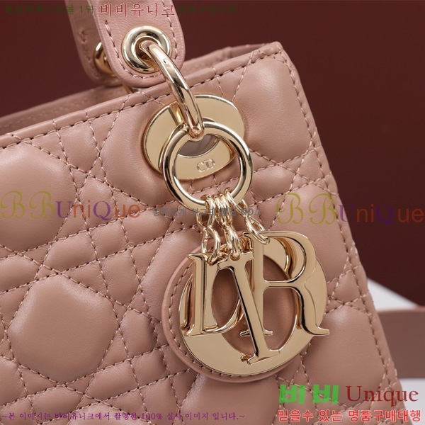 # NEW my abc ̵  24DM05385-823