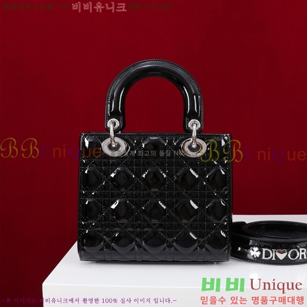 # NEW my abc ̵  24DM05385-204