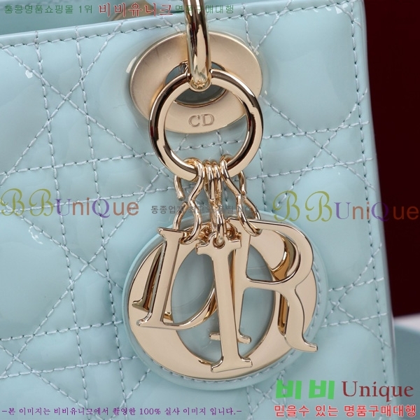 # NEW my abc ̵  24DM05385-207