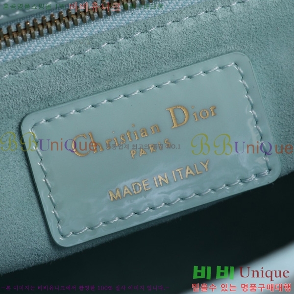 # NEW my abc ̵  24DM05385-207