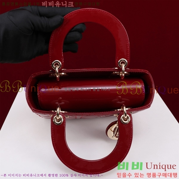 # NEW my abc ̵  24DM05385-209
