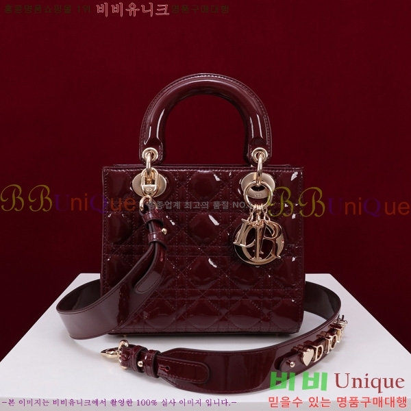 # NEW my abc ̵  24DM05385-210