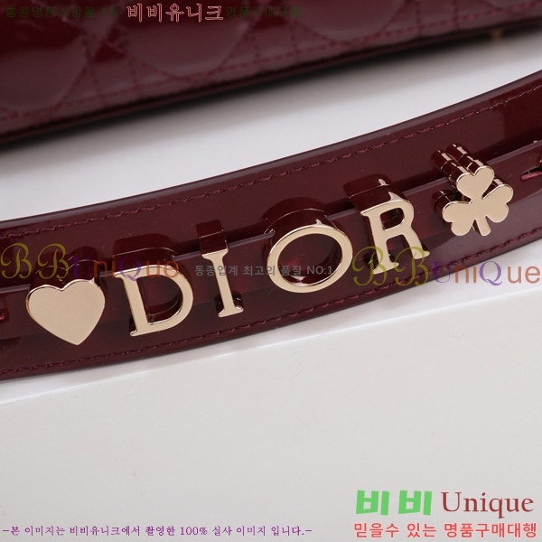 # NEW my abc ̵  24DM05385-210
