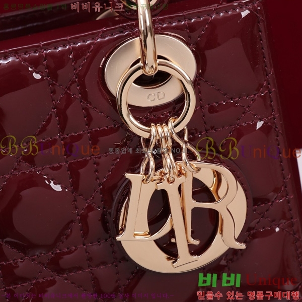 # NEW my abc ̵  24DM05385-210