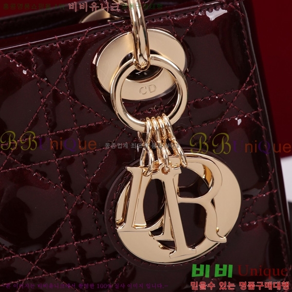 # NEW my abc ̵  24DM05385-211