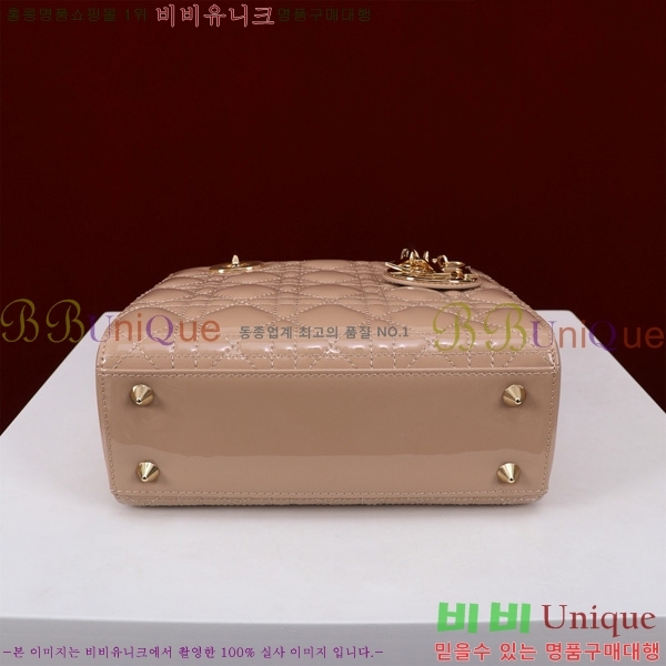 # NEW my abc ̵  24DM05385-212