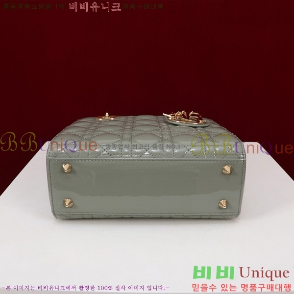 # NEW my abc ̵  24DM05385-213