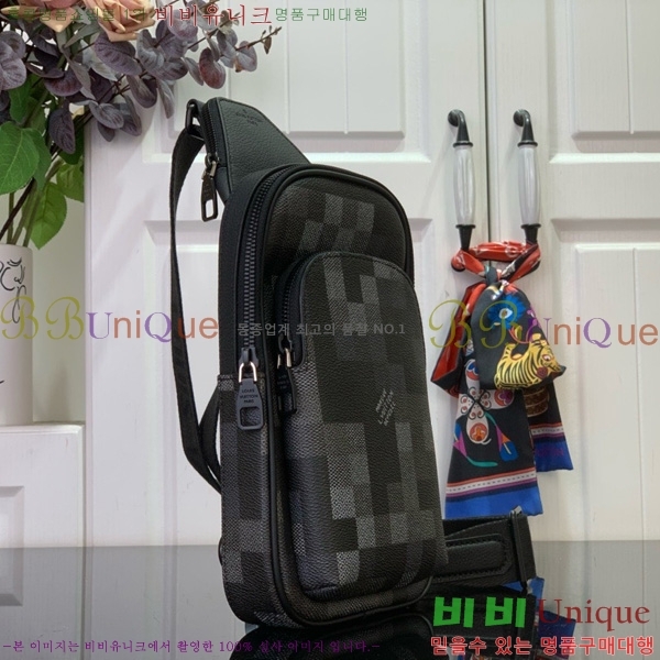 #̺   M14953-101