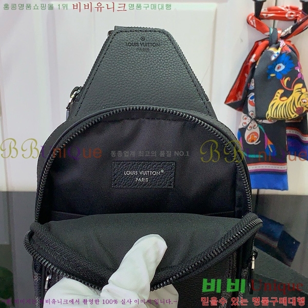 #̺   M14953-101