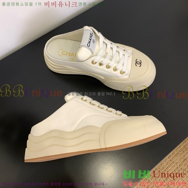  * Ŀ  32HG872561-7