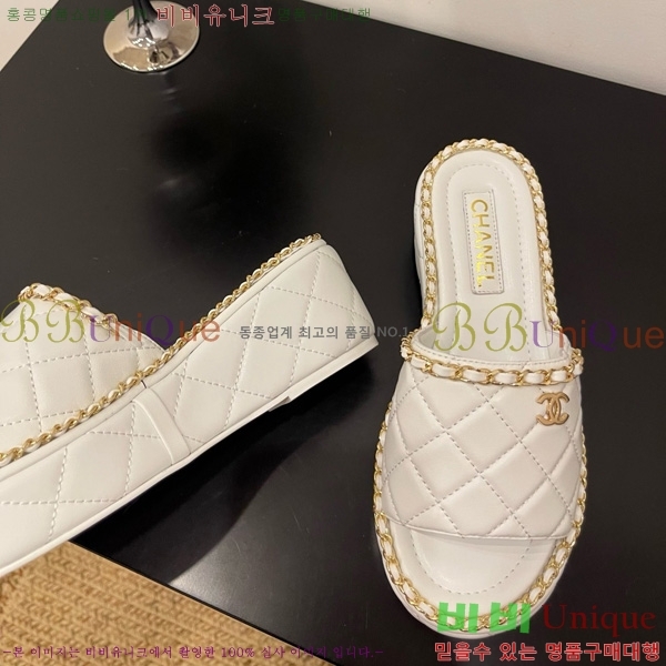 *   31CH825579-2