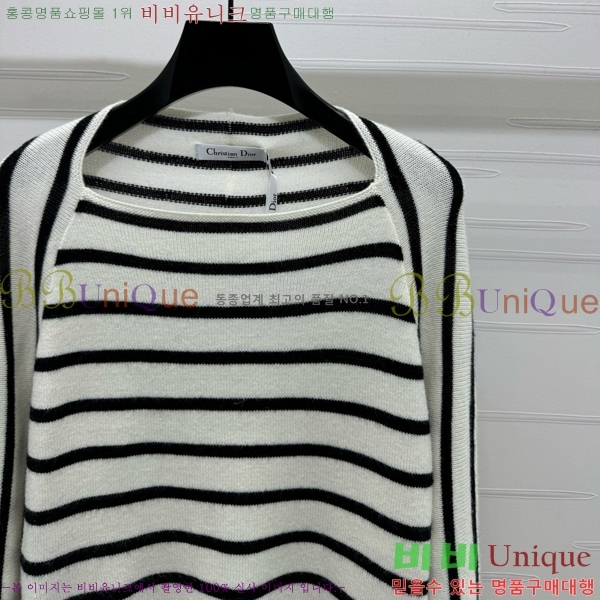   Ƽ DOI2110266-2