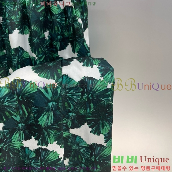    MAX151107-4
