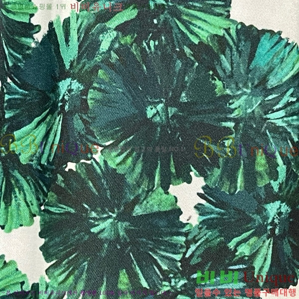    MAX151107-4