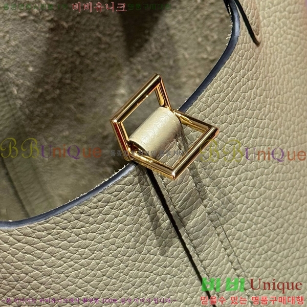 #޽ ź 18 HE245112-101