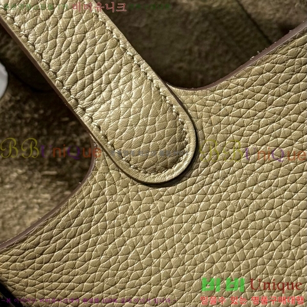 #޽ ź 18 HE245112-102