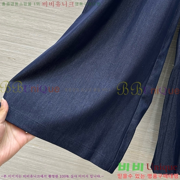  ̿̿  MU212186-8