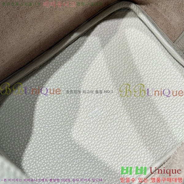 #޽ ź 22 HE245113-104