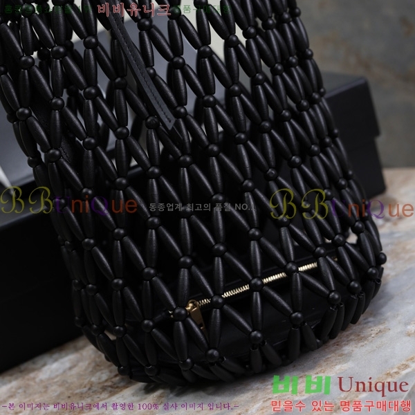#ζ  Ŷ 821911-102