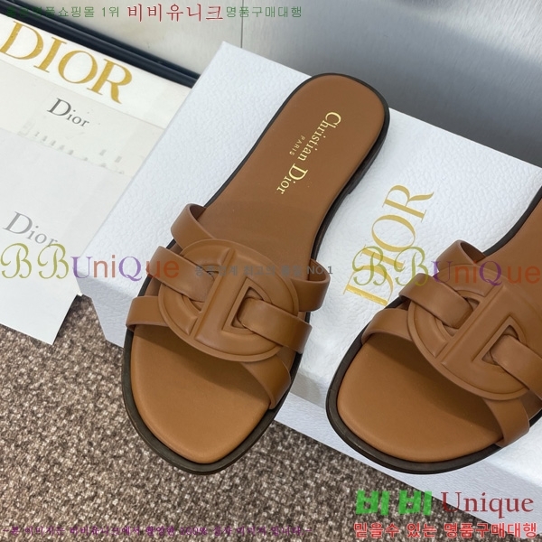  D-Club  Ŭ   31D7353467-4