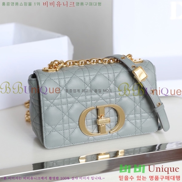# ̴ īι M122500-4