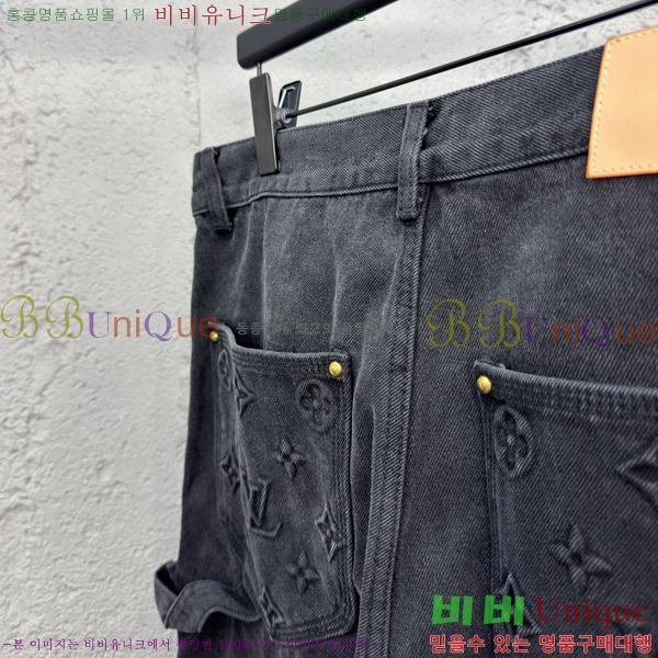  ̺   30L256223-13