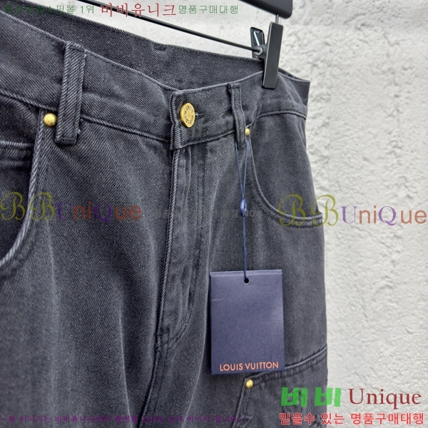  ̺   30L256223-13