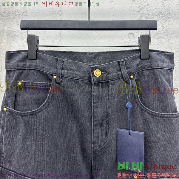  ̺   30L256223-13