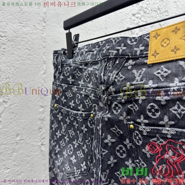  ̺   24L256211-2