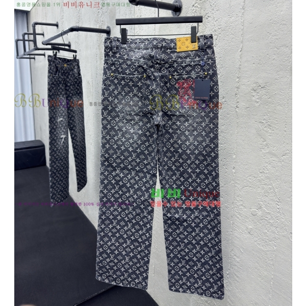  ̺   24L256211-2