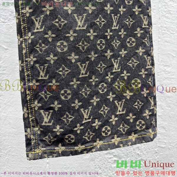  ̺   24L256211-1