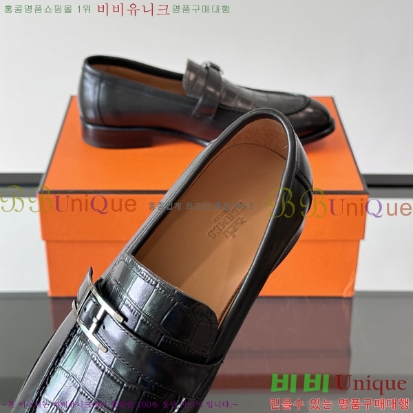 ޽  HT52131-4