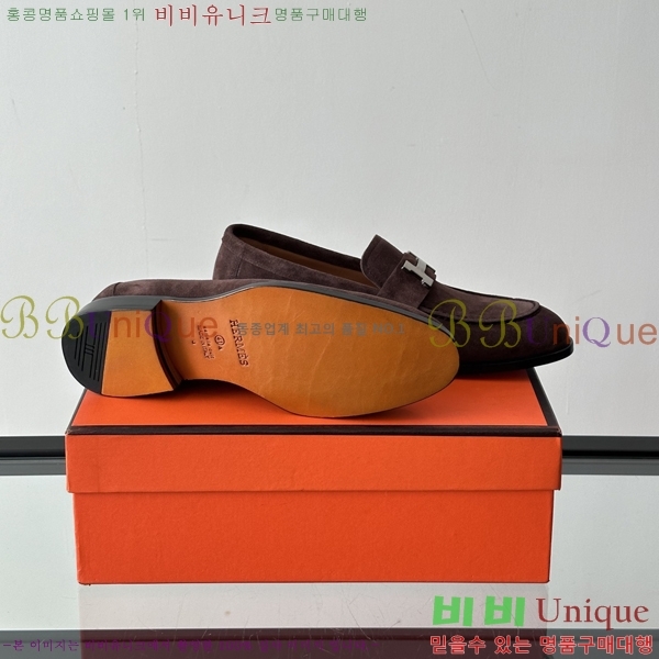 ޽  HT52131-8