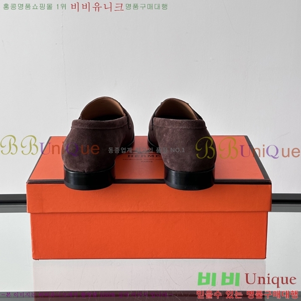 ޽  HT52131-8