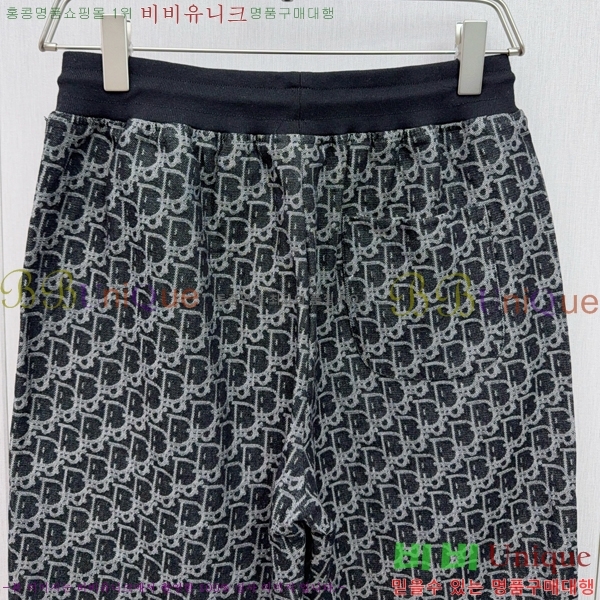   ݹ D2541231