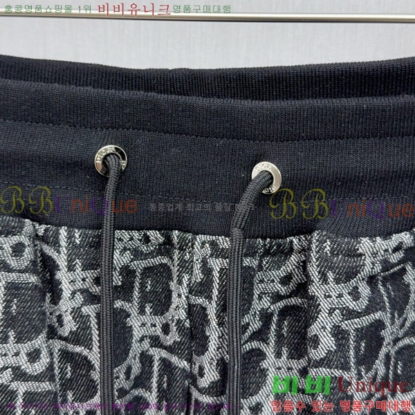   ݹ D2541231