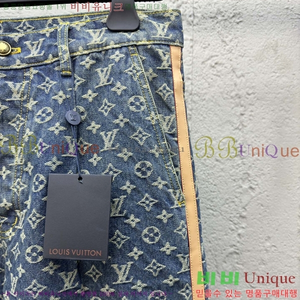  ̺   26L256212-1