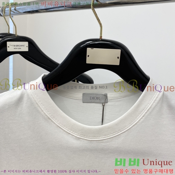    Ƽ D90784