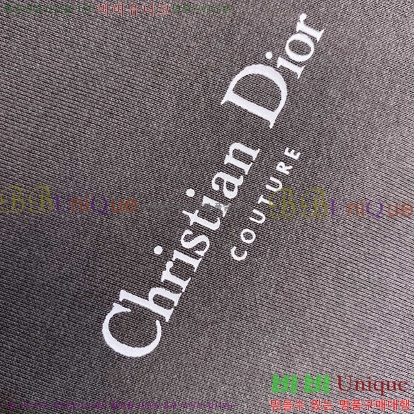    Ƽ D907866